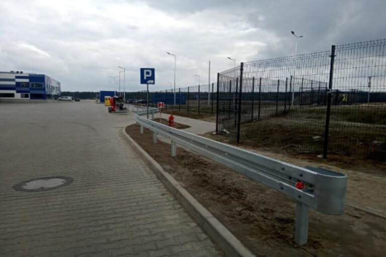 bariery-drogowe-plac-manewrowy-galt-montaz